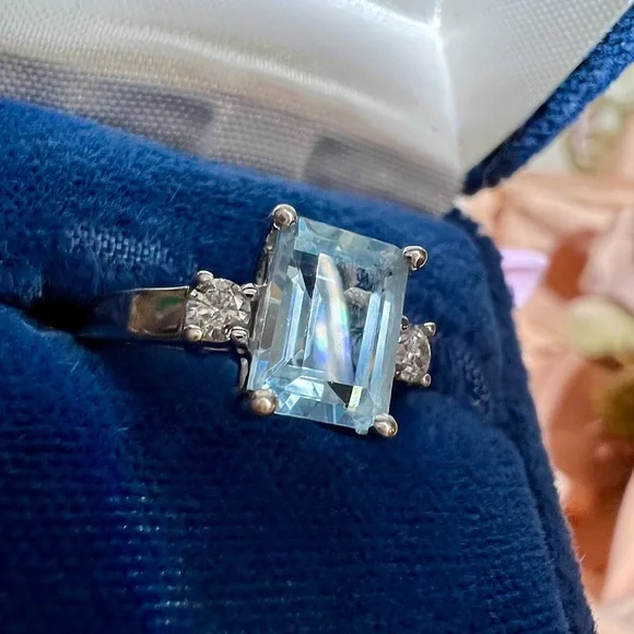 ❌SOLD❌ Vintage Aquamarine Diamond Ring Solid 14K Gold White Gold Emerald cut - Picture 5 of 17